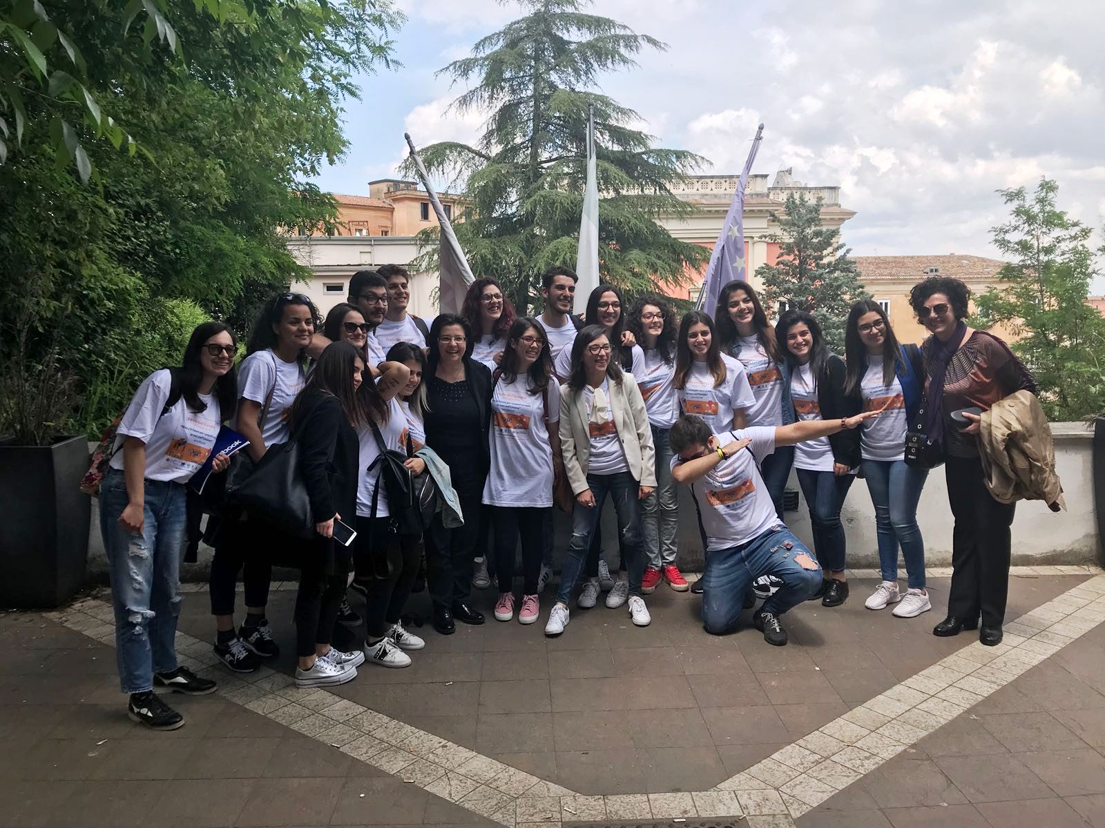 SAPIENS. Fine Pandemia? 2023. Lo dice Gpt-3 Dl Open Al