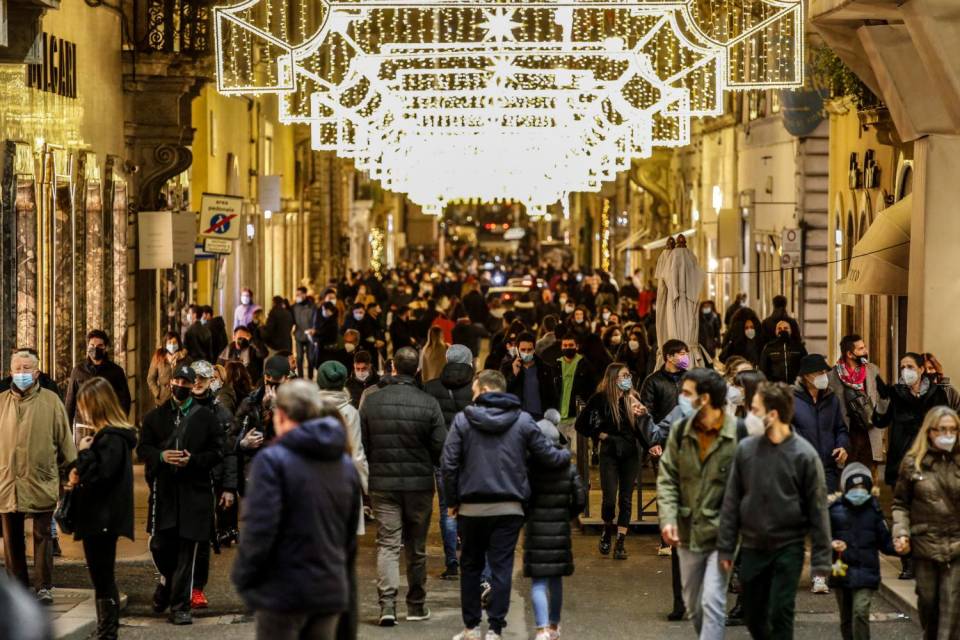 L’INTERVENTO. L’ipocrisia del Natale, ma un governo c’è?