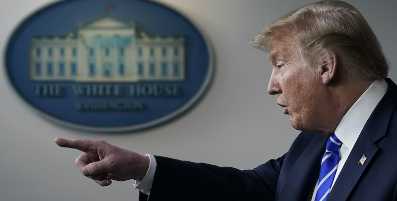 SAPIENS. Trump via dai social: le polemiche e i pareri degli esperti