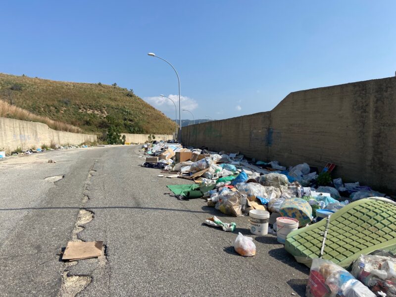 LA PROVOCAZIONE. La banale Reggio, morta tra le vostre braccia